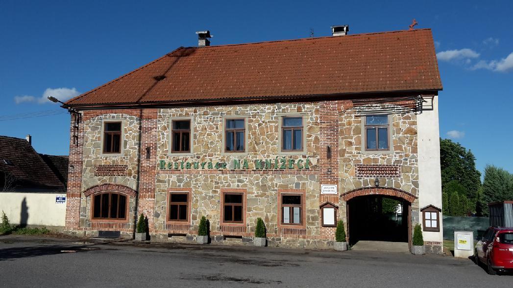 Penzion Na Knizeci Cimelice ภายนอก รูปภาพ